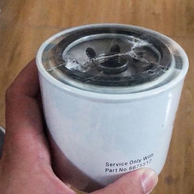 Componentes del cargador El filtro de aceite de lubricante giratorio del motor para el tractor 6675517 P550318 103892 2630795 Z140F10422 140516130