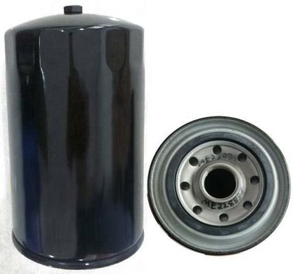 Tractores Partes del motor Lubricante El elemento del filtro de aceite P550406 156071310 LF550406 con material