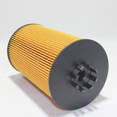Elemento de filtro de aceite de lubricante para camiones P550820 20998807 LF550820 11110427 para tractores
