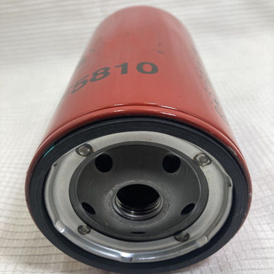 BF5810 23518482 Partes de excavadoras Filtro de combustible con tamaño estándar y papel de filtro de hierro