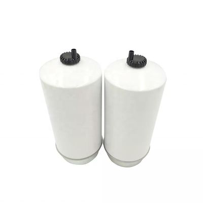 Elemento de filtro de combustible P564278 para el modelo de camión 22116209 Máximo rendimiento y competitivo