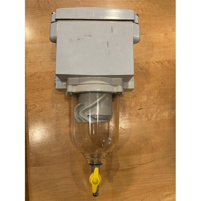 Componentes para camiones 01830 Separador de combustible y agua